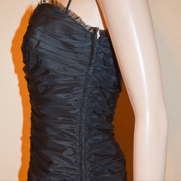 BETSY JOHNSON Evening Ruched Silk Party Dress - Picture 6 of 9